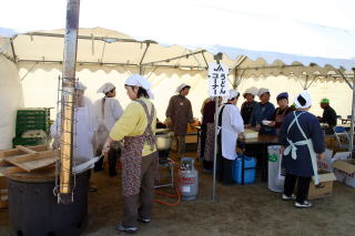 JA麻植郡婦人部による うどんコーナー